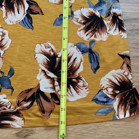 NAÏF Floral Bell Sleeve Boho Knee Length Flowy Dress Mustard & Blue Women’s L - Picture 8 of 12